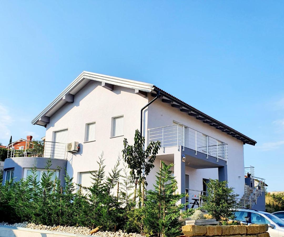 Apartment Ines *